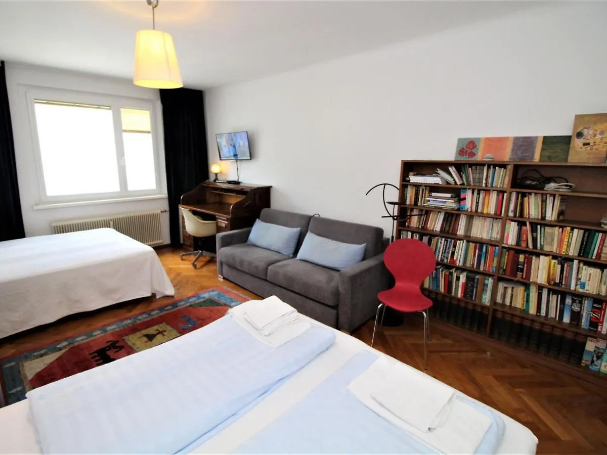 Apartment Opera By Interhome Vienne