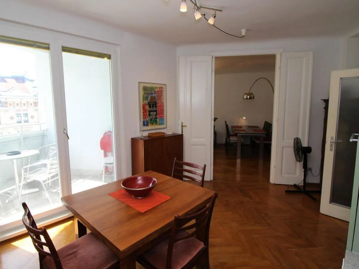 Apartment Opera By Interhome فيينا النمسا