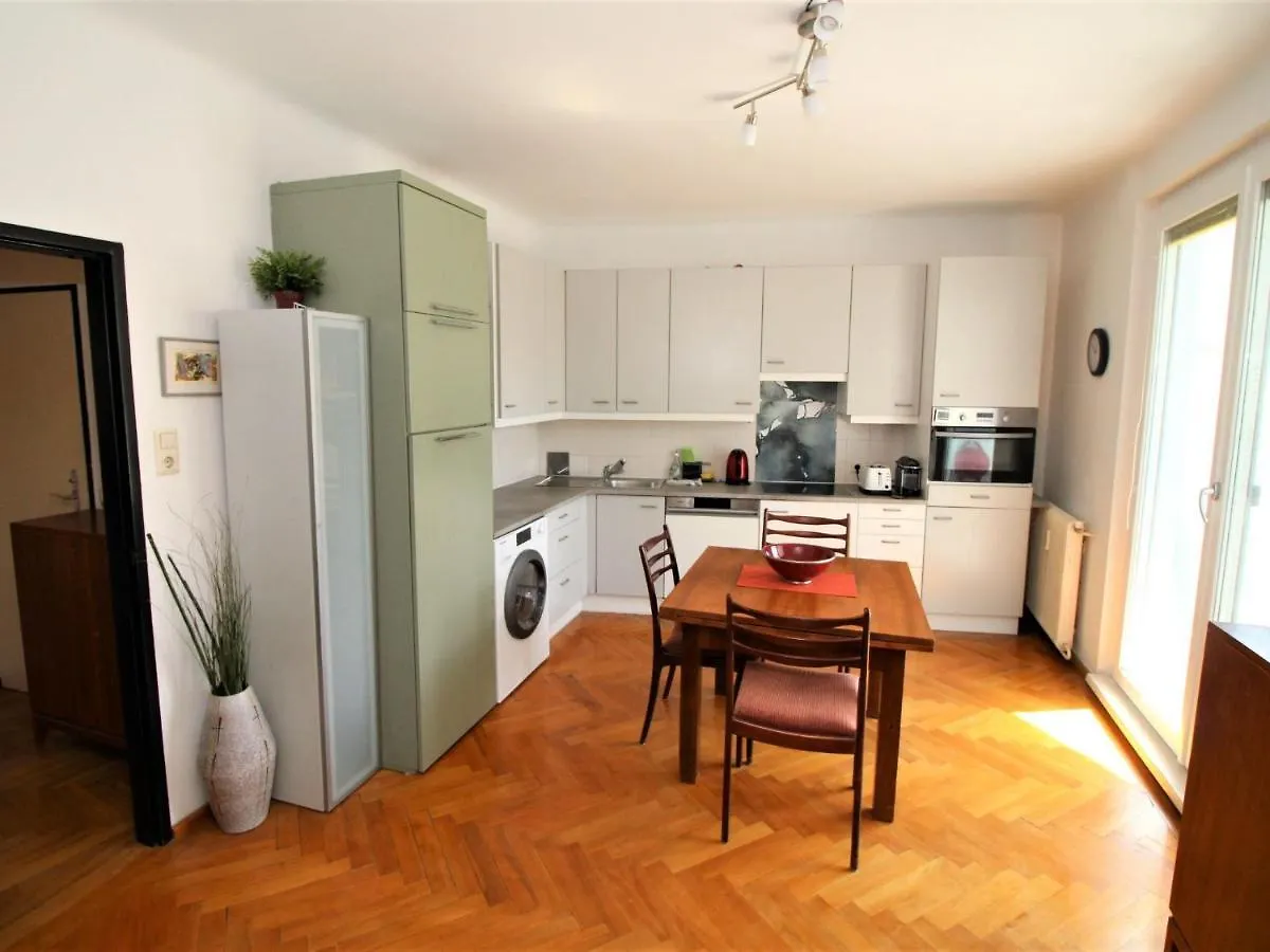 Apartment Opera By Interhome Vienne Autriche