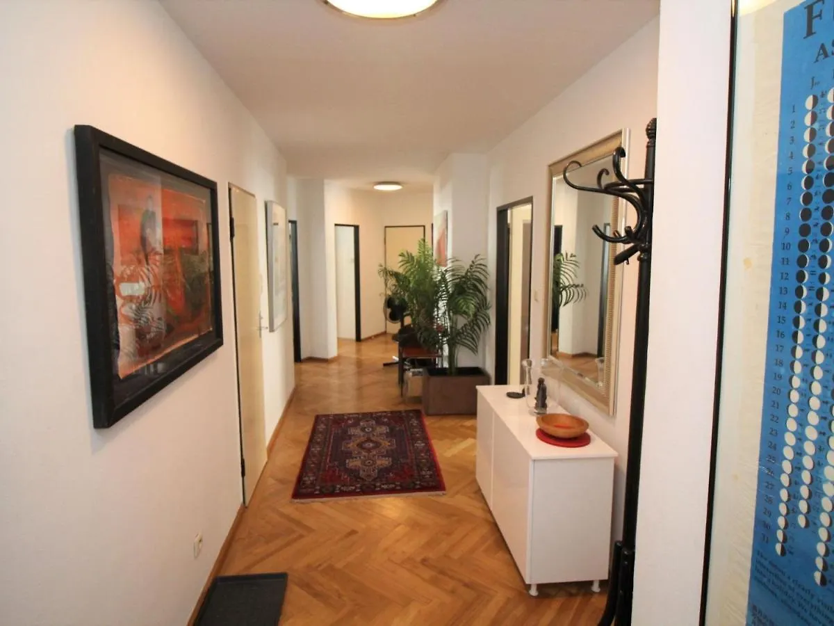 Apartment Opera By Interhome فيينا